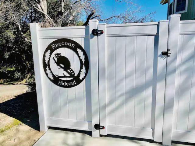 Villa Raccoon Hideout Hot Tub Bbq Arcade Darts Oakhurst Exterior foto